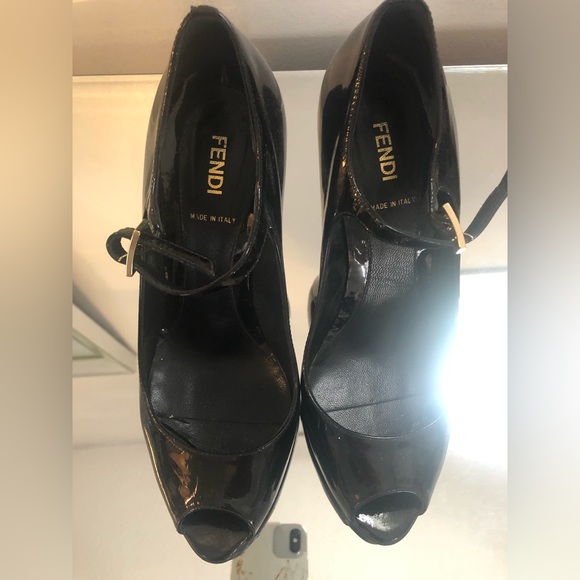 Authentic FENDI wedges - Picture 3 of 5